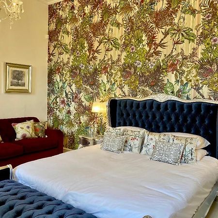 Private Room & Bathroom In Manor House Maybole ภายนอก รูปภาพ