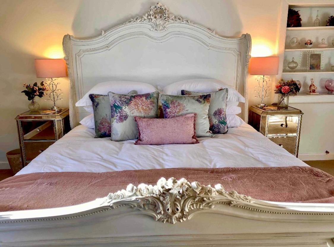 Private Room & Bathroom In Manor House Maybole ภายนอก รูปภาพ
